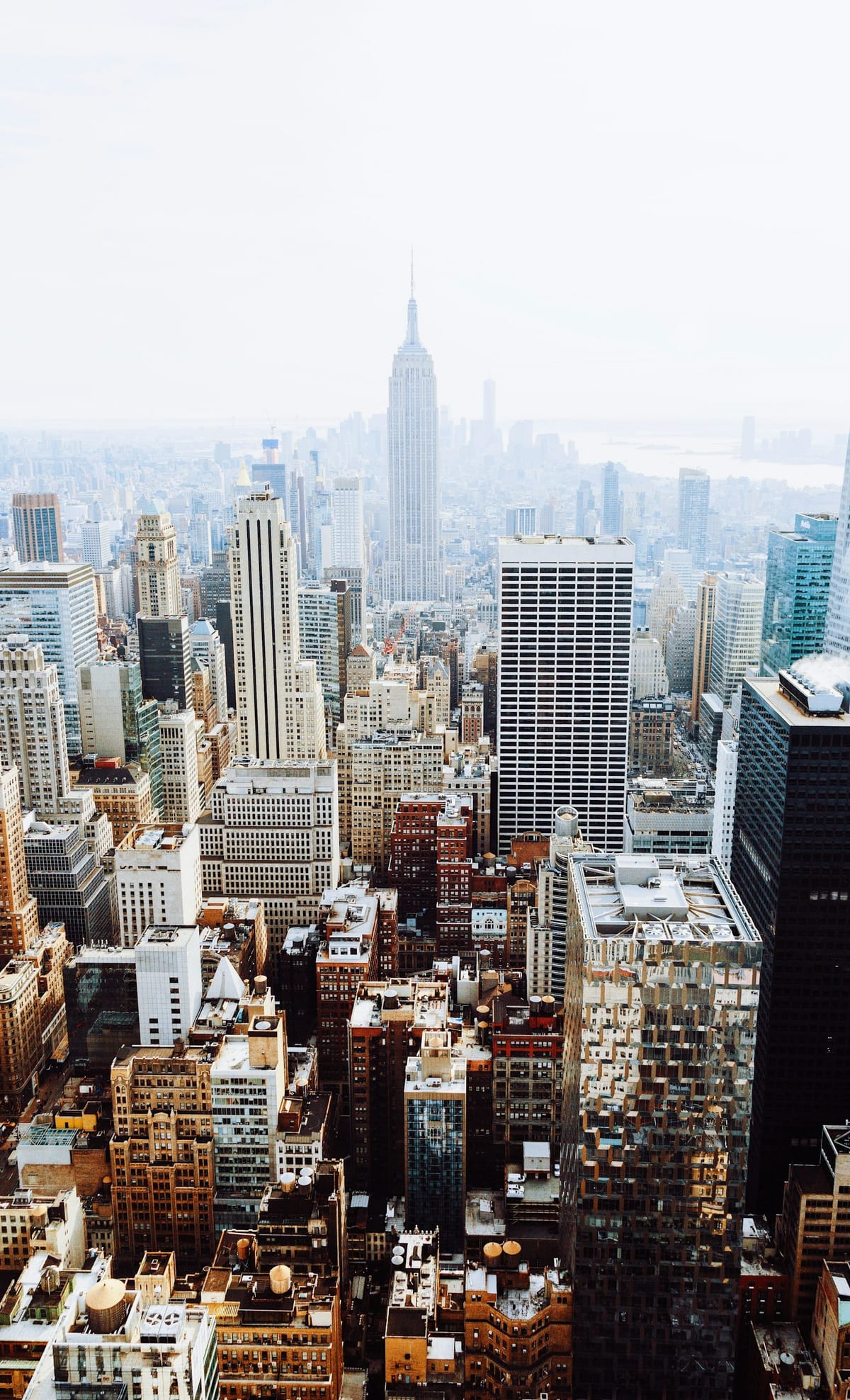 Best Breast Augmentation Surgeons in New York City (2025 Guide)