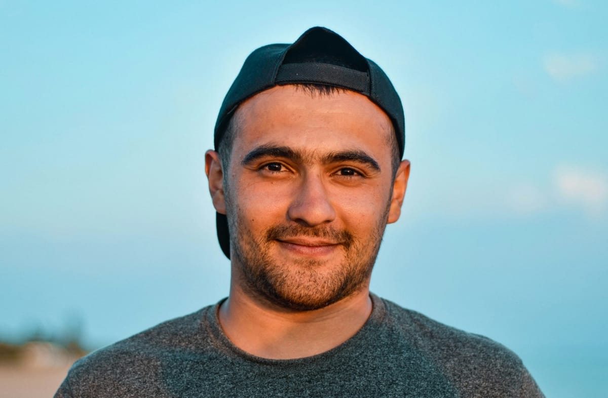 Male Facelift vs. Mini Facelift — Which Is Better for Men?