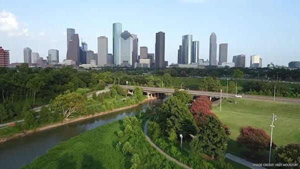 Facelift Cost in Houston: What You’ll Pay in 2025