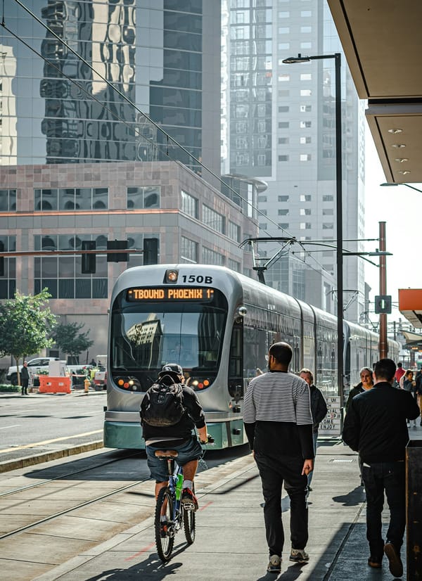 Best Breast Augmentation Surgeons in Phoenix (2025 Guide)